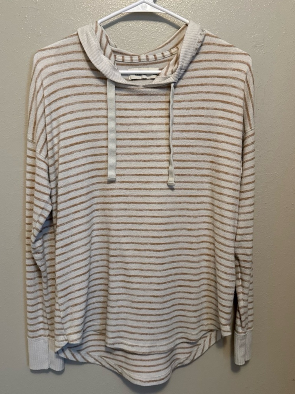 Abercrombie Striped Hooded Pullover Sweater in Cream and Tan